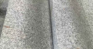 安庆芙蓉白S型拉丝面路沿石