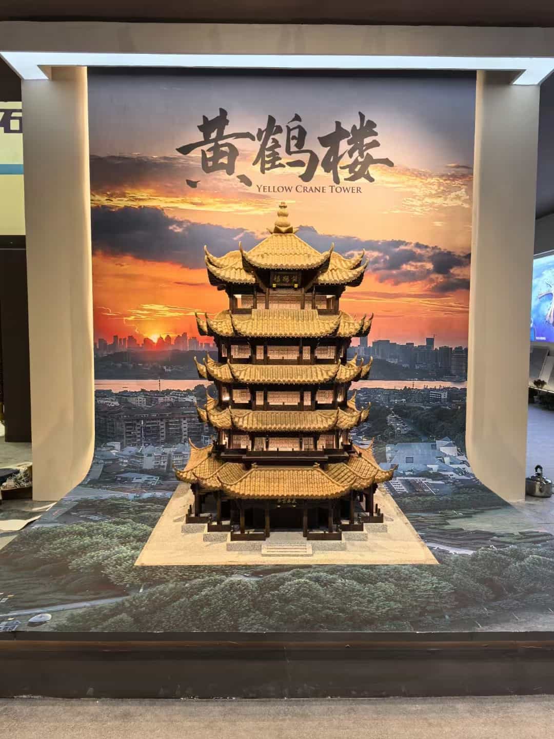 安庆仿古石文创作品-黄鹤楼