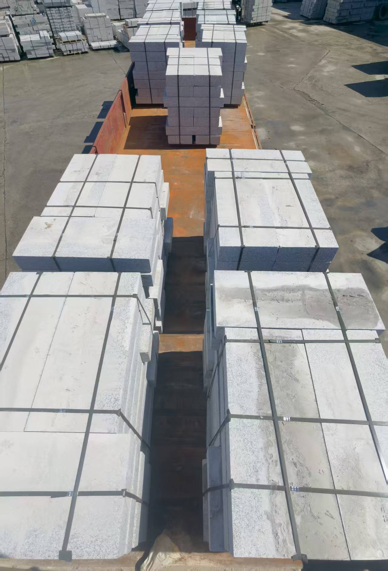 安庆 路沿石装车出货