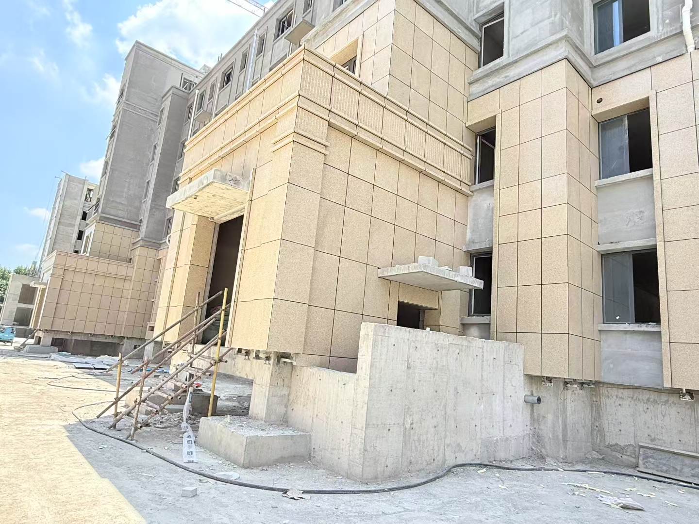 安庆 黄金麻干挂，工地实拍